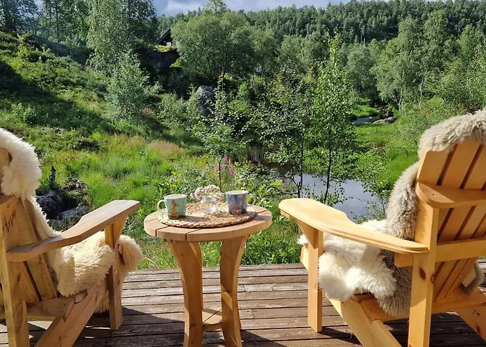Close To Kjerag, Hiking And Lakes! *